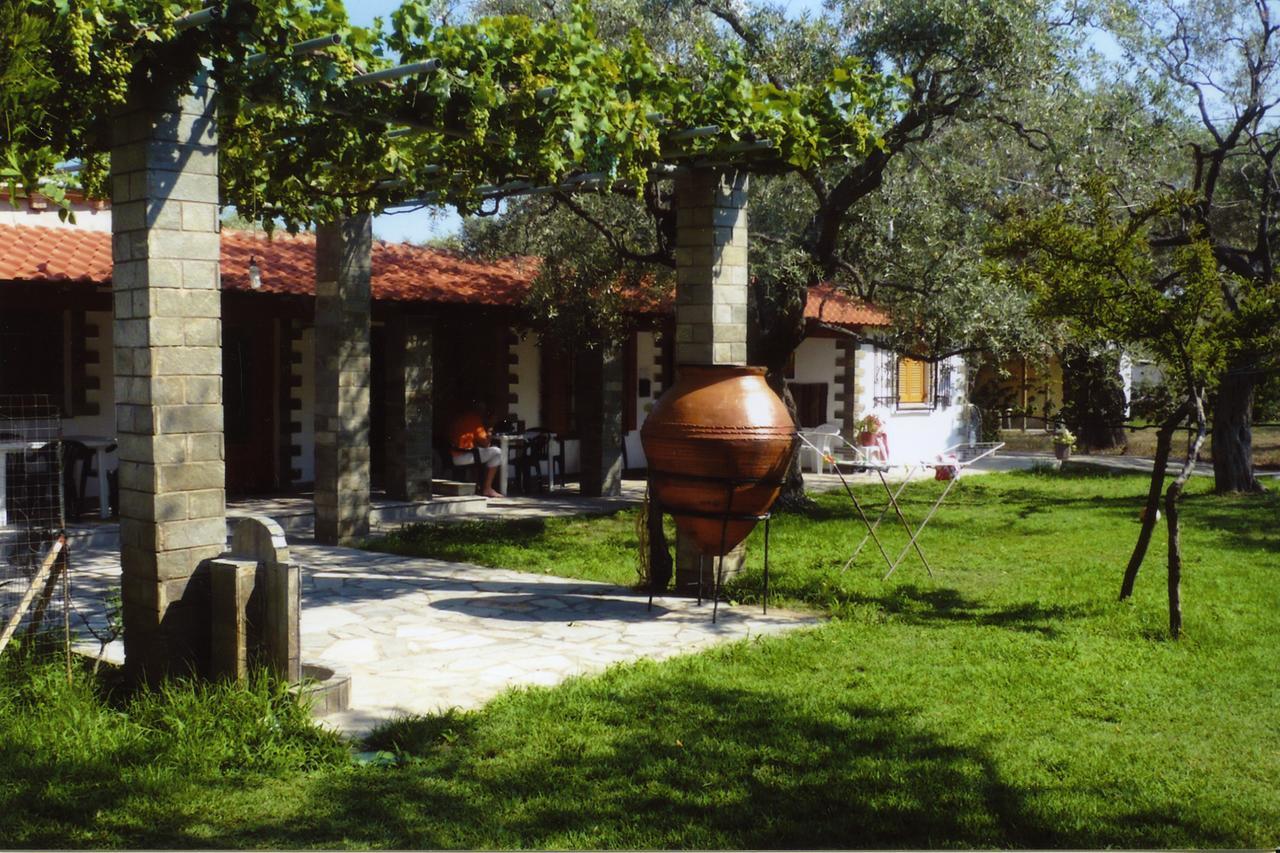 Villa Karapataki Скала-Рахониу Экстерьер фото